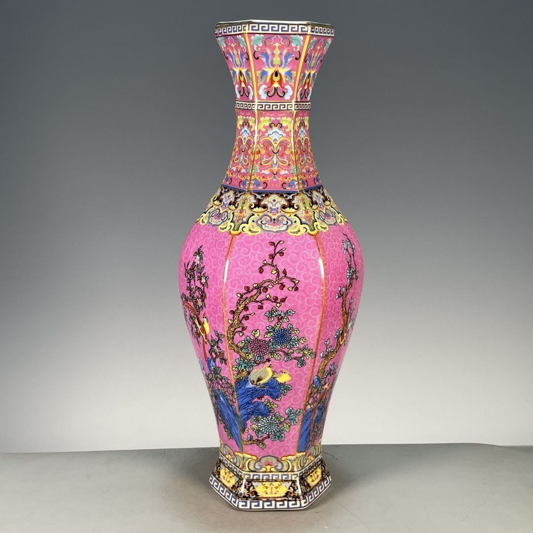 Vintage Collectible Pottery - Sechseckige Taillierte Porzellanvase Qing Emaille Rosa