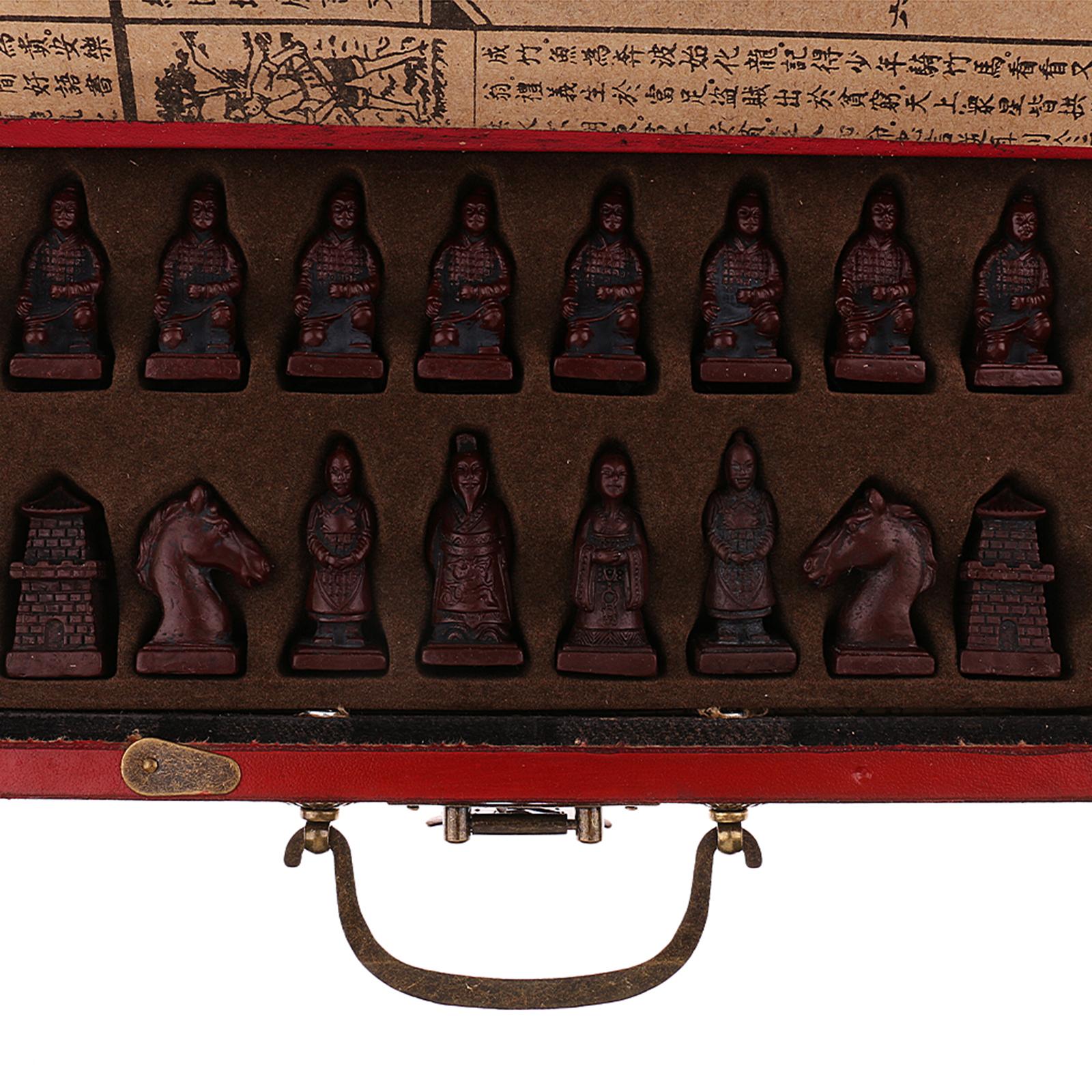 Vintage Collectible Board Games - 32-teiliges Set Traditionelles Chinesisches Schach aus