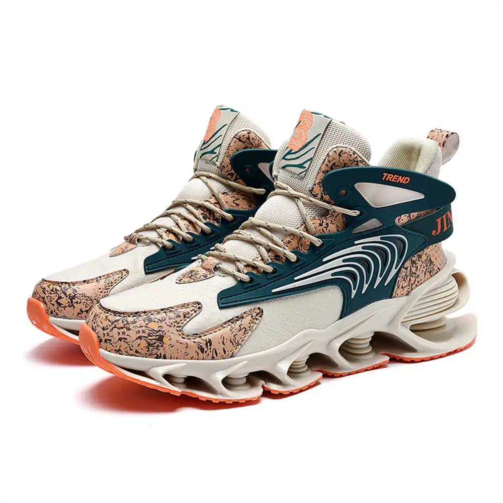 Rutschfeste Mid-Kind-Laufschuh – Vintage And Collectible Stores Bewertung und Preis