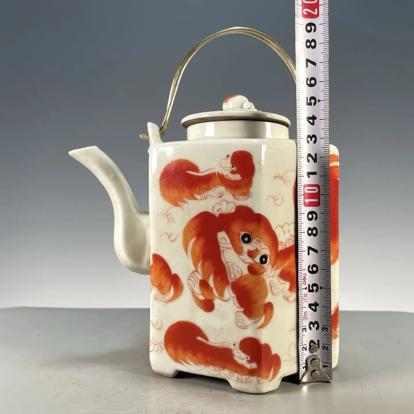 Vintage Sechseckige Bailiff-Te – Vintage Collectible Pottery Bewertung und Preis