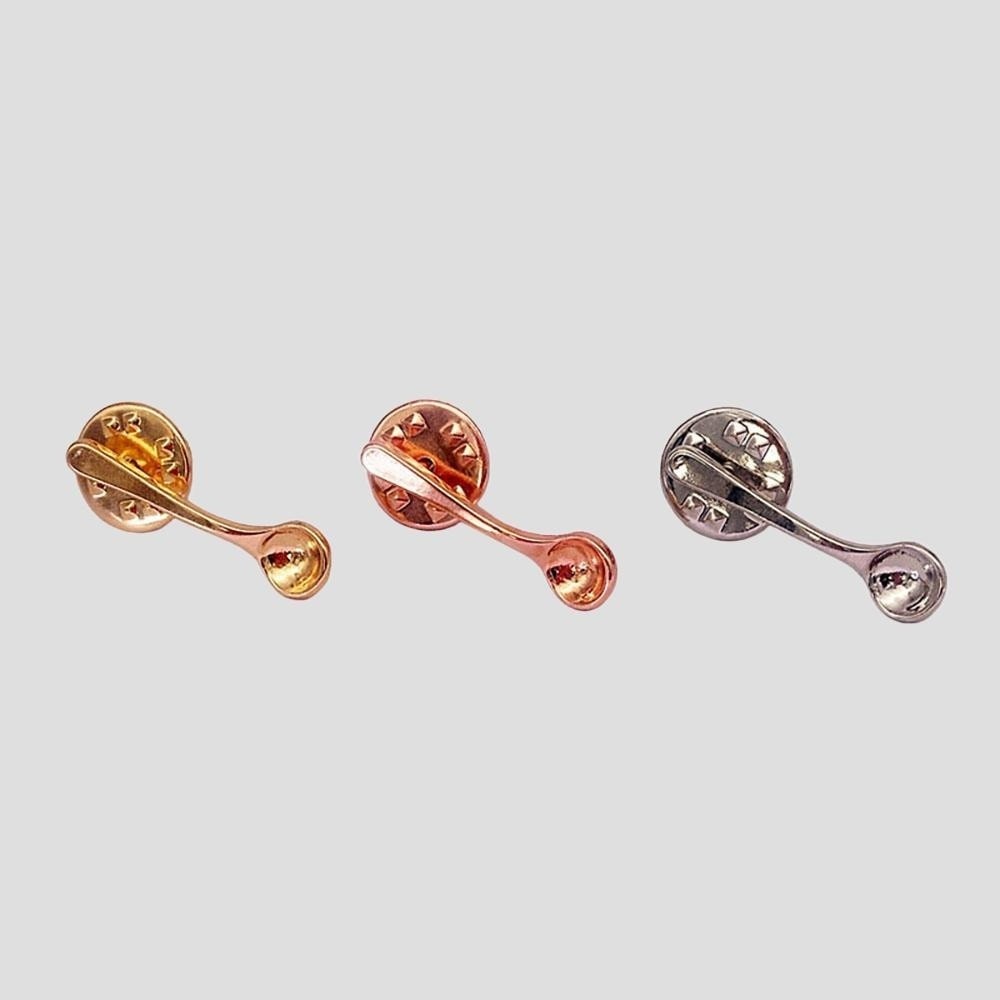 Neue niedliche Design-Brosche  – Vintage Collectible Spoons Bewertung und Preis