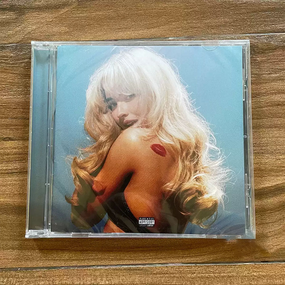 CD 'Short N' Sweet' - Pop, Cou – Vintage Collectible & Vintage Dolls Bewertung und Preis