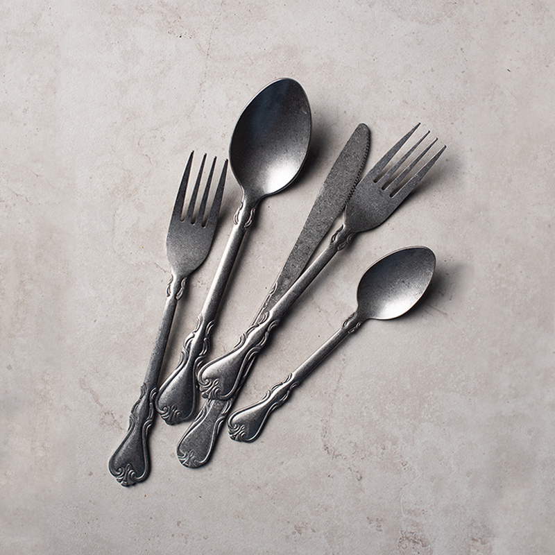 Handgefertigtes Vintage-Löffel – Vintage Collectible Spoons Bewertung und Preis