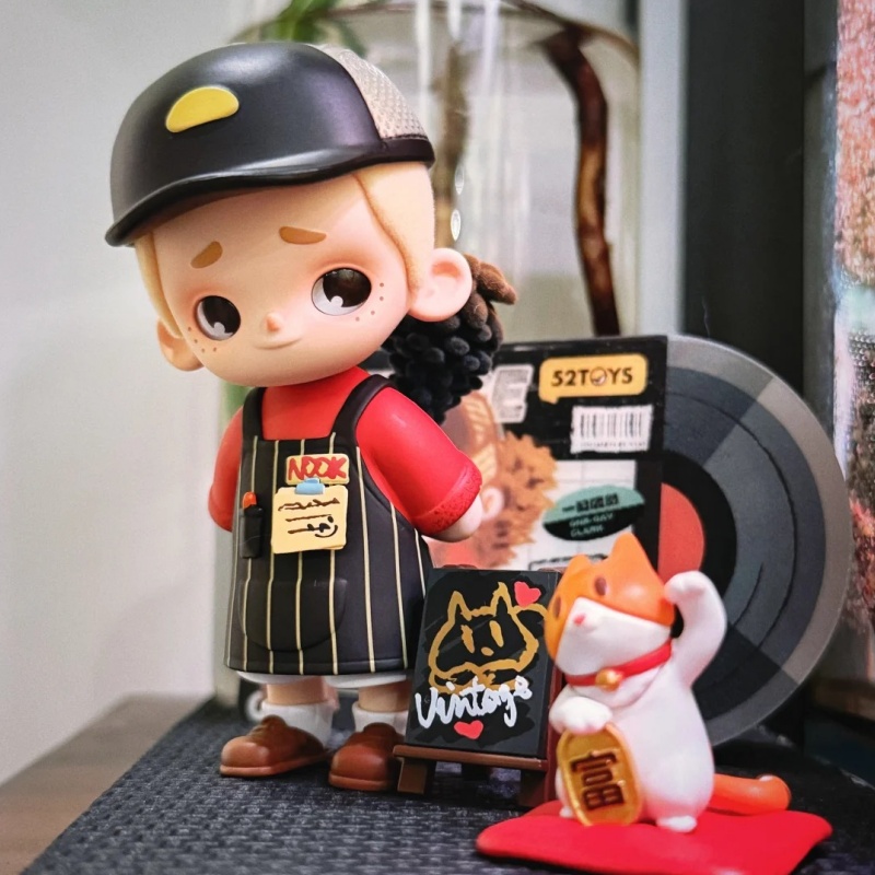 52toys Nook In Vintage Store S – Vintage And Collectible Stores Bewertung und Preis