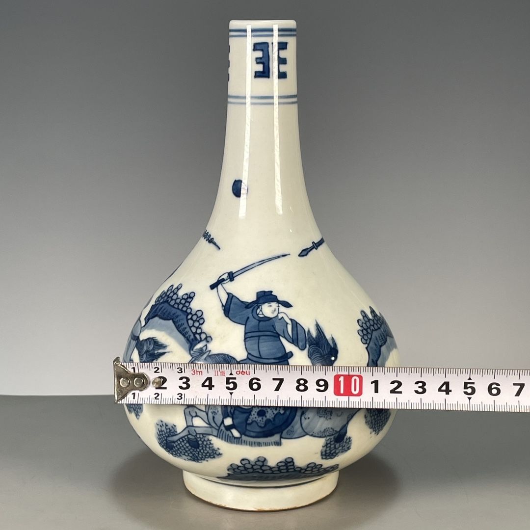 Antike Chinesische Blau-Weiße  – Vintage Collectible Pottery Bewertung und Preis